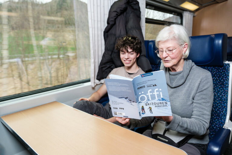 Bahn zum Berg Bücher