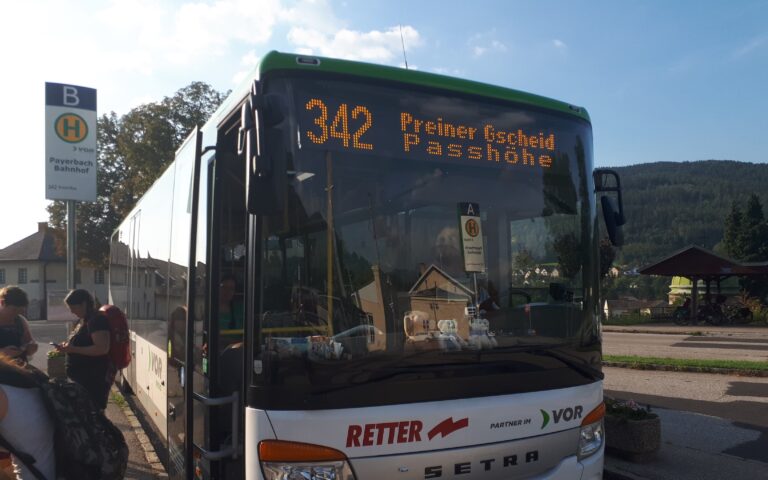 Bus aufs Preiner Gscheid, Foto Gerold Petritsch